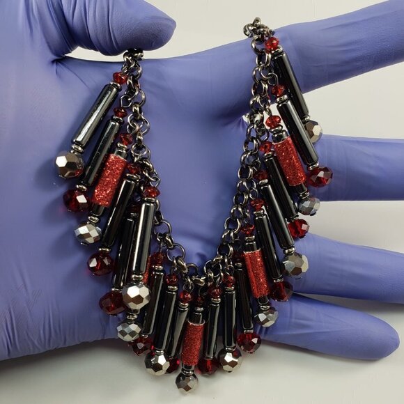 Black & Red Beaded Statement Necklace – Gunmetal Chain w/ Sparkle Cylinder Beads - Picture 7 of 7